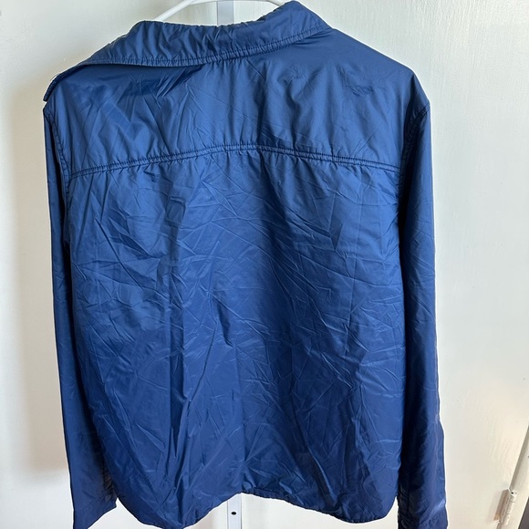 GAP Women's Puffer Jacket in Deep Blue - Picture 3 of 4